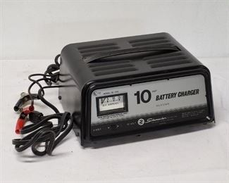 10 AMP Battery Charger with Box & Manual