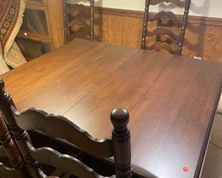 Beautiful, Double Drop-Leaf Dining Table w/Ladder Back Chairs