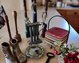 Primitive Style Decor