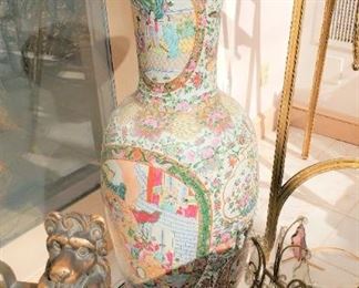 One of a pair of tall Chinese porcelain floor vases