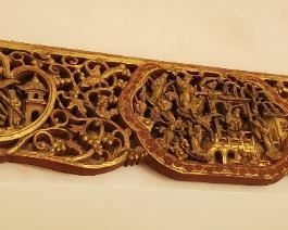 Long lacquered Chinese architectural fragment