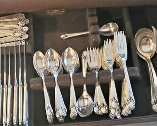Frank Smith flatware set, Woodlily pattern
