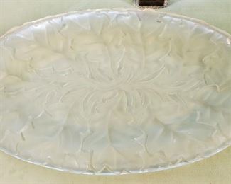 JUST ADDED. Large oval Lalique tray. Size: 24-1/2” WIDE
