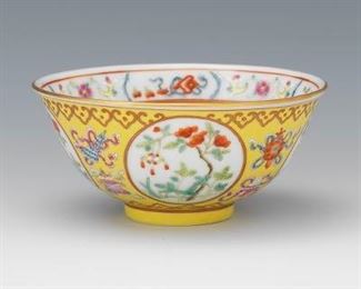  Chinese Famille Rose Enameled Porcelain Bowl, Republic Period