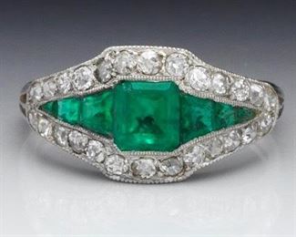 Art Deco Platinum, Emerald and Diamond Ring 