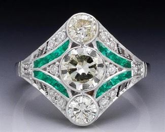 Art Deco Style Gold and Emerald Ring 