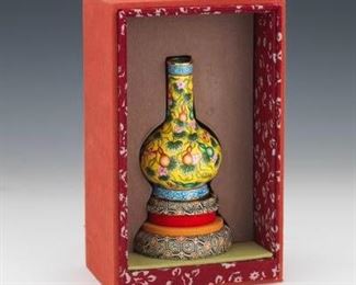 Chinese Cloisonne Enamel Bottle Vase, Qianlong Marks, ca. Republic Period, on Stand, in Presentation Box 