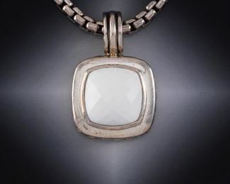 David Yurman White Agate and Sterling Pendant on Chain 