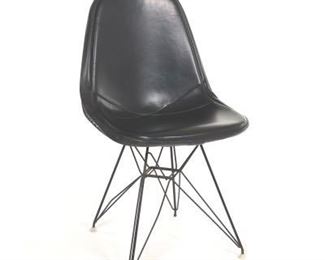 Eames Wire Chair DKR With Eiffel Tower Base