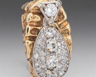 Gentlemans Gold and Diamond Fish Ring 