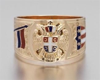Gentlemans Gold and Enamel Ring 