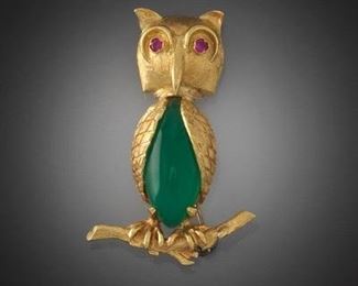 Italian Gold, Green Onyx and Ruby Owl Pin Brooch