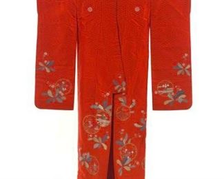 Japanese Wedding Hand Embroidered Vermilion Silk Kimono Uchikako, Late Meiji Taisho 