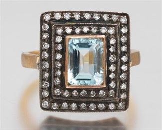 Ladies Aquamarine and Diamond Ring 