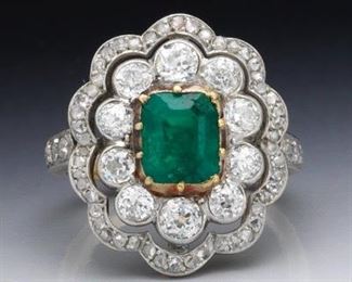 Ladies Art Deco Gold, Emerald and Diamond Ring 