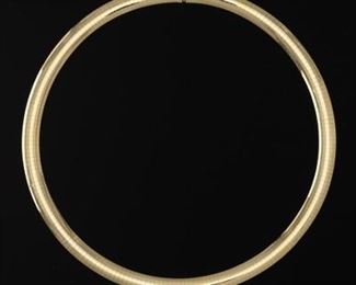 Ladies Classical Omega Convex Necklace 