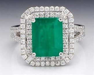Ladies Emerald and Diamond Ring 