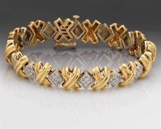 Ladies Gold and Diamond XO Bracelet 