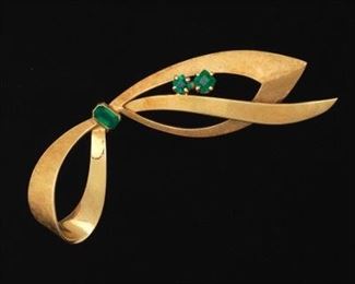 Ladies Gold and Emerald Brooch 