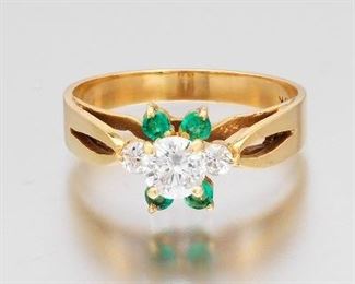 Ladies Gold and Emerald Ring 