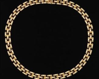 Ladies Gold Necklace 