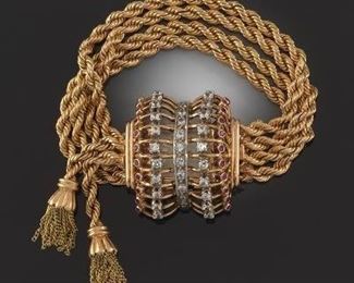 Ladies Retro Gold Peekaboo Bracelet Watch 