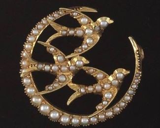 Victorian Gold and Pearl Bird Brooch 