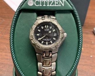 Citizen WR200 Titanium Solar-Tech 180 men’s wristwatch