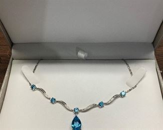 10k gold blue topaz-5ctw necklace