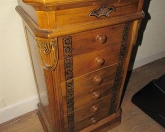 Jewelry armoire