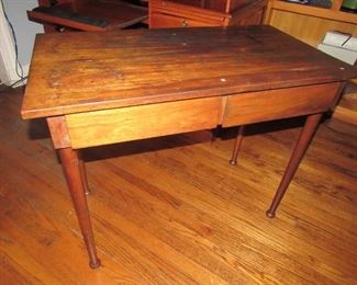 Antique walnut 2-drawer desk