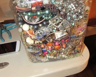 20 lbs of jewelry parts