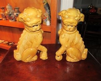 Large foo dogs