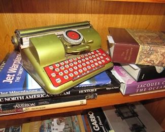 Antique metal toy typewriter