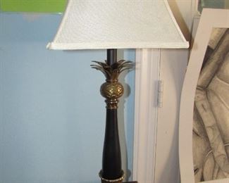 Brass pineapple lamp