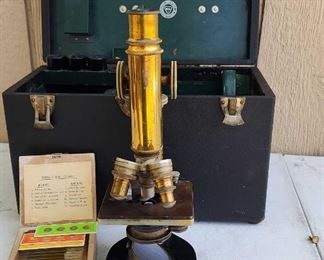 004 Beautiful Vintage Microscope And Case