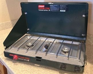 Coleman Propane Stove 2 burners Like NEW