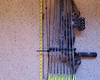 Martin Archery Camo Jaguar Right Hand Compound Bow