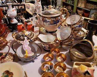 /Antique/Vintage Japanese Glasswares