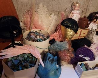  Fancy & Feather Hats-Ostrich,Flamingo etc. 