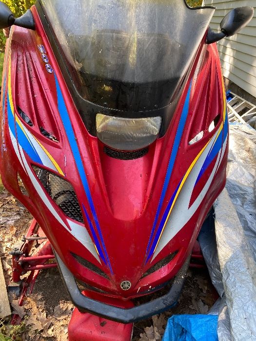 Garage finds and more raddon rd in Groton, MA starts on 10/28/2022