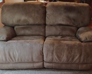 Bonded Leather Love Seat 66 X 38 X 36 Homelegance Rubin Reclining