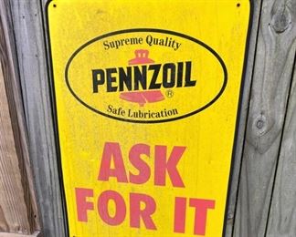 SIGNS ARE ALL DOWN FOR THE MOST PART SO YOU CAN SORT THROUGH THEM. AND PICK YOUR FAVORITES.