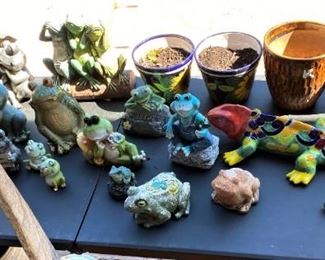 LOTS OF FUN PLANTERS.