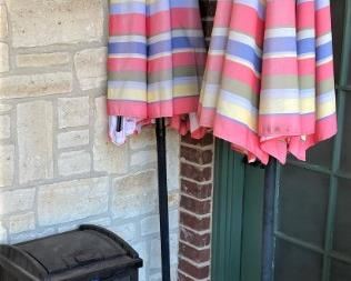 LARGE UMBRELLA's FOR YOUR PATIO OR POOL.