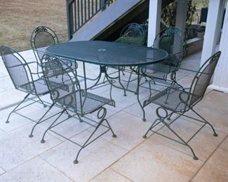 Wrought Iron Outdoor Patio Set with 6 Chairs
