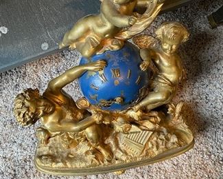 #20. $850 Antique clock, untested.