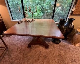 $270. Georgian style breakfast table.  50"w x 46"d x 28"h.  as found.  Price has been reduced to reflect half off.  