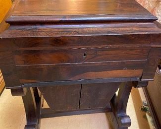 Meeks dressing table 