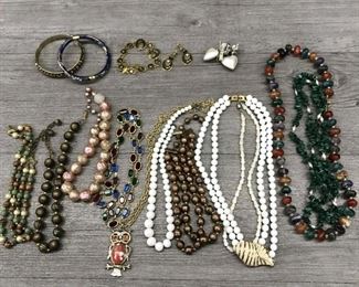 Vintage costume jewelry lot owl pendant $50 for all or $10 each
LOt V17